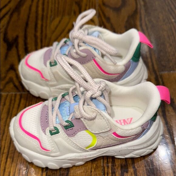 Zara Cream & Pink Chunky Sneakers 6 - Picture 1 of 7
